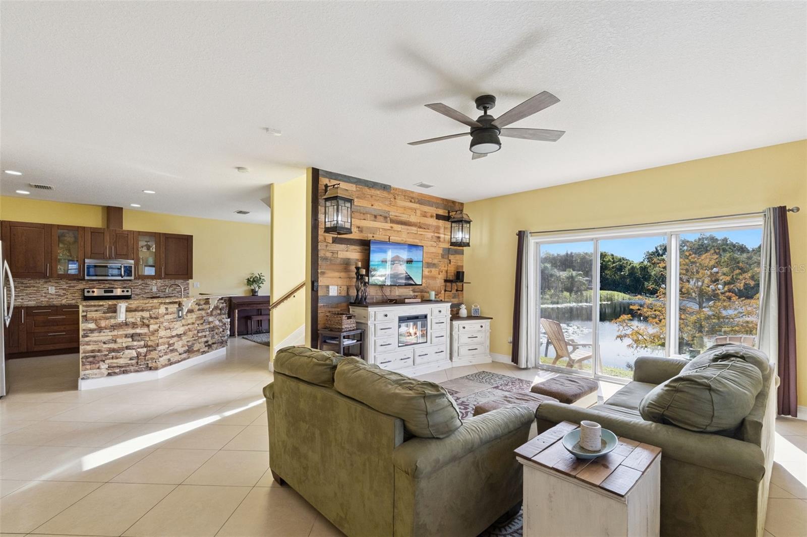 Image 6 of 43 For 1247 Marty Boulevard