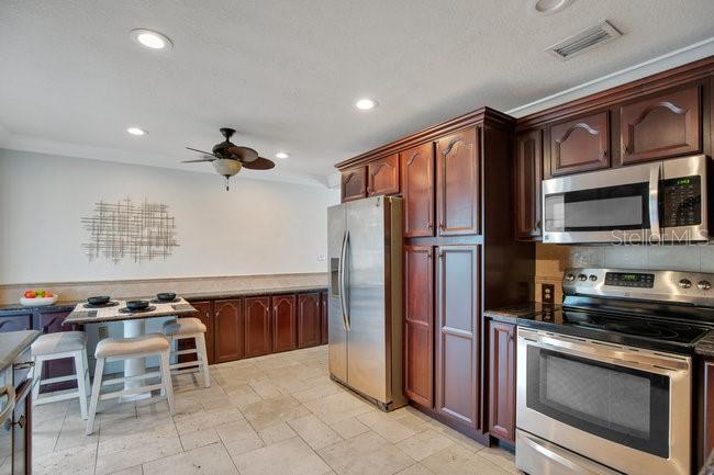 Image 12 of 28 For 4609 Fern Creek Avenue