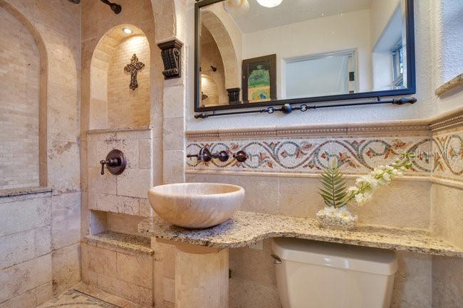 Image 16 of 28 For 4609 Fern Creek Avenue