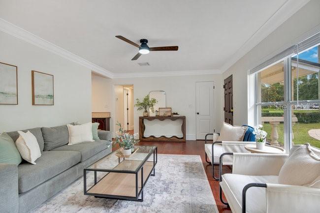 Image 6 of 28 For 4609 Fern Creek Avenue