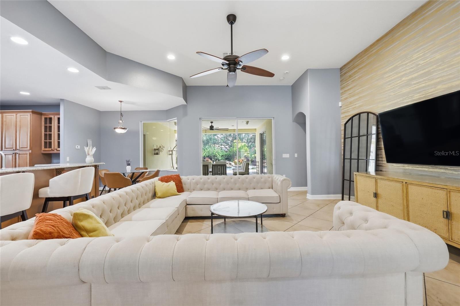 Image 11 of 57 For 12535 Dallington Terrace