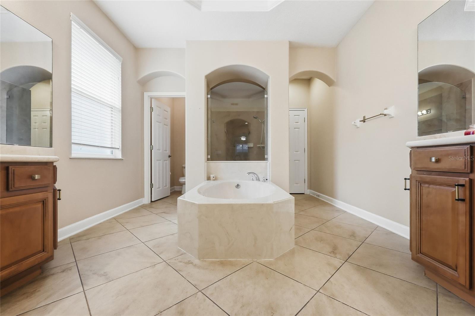 Image 23 of 57 For 12535 Dallington Terrace