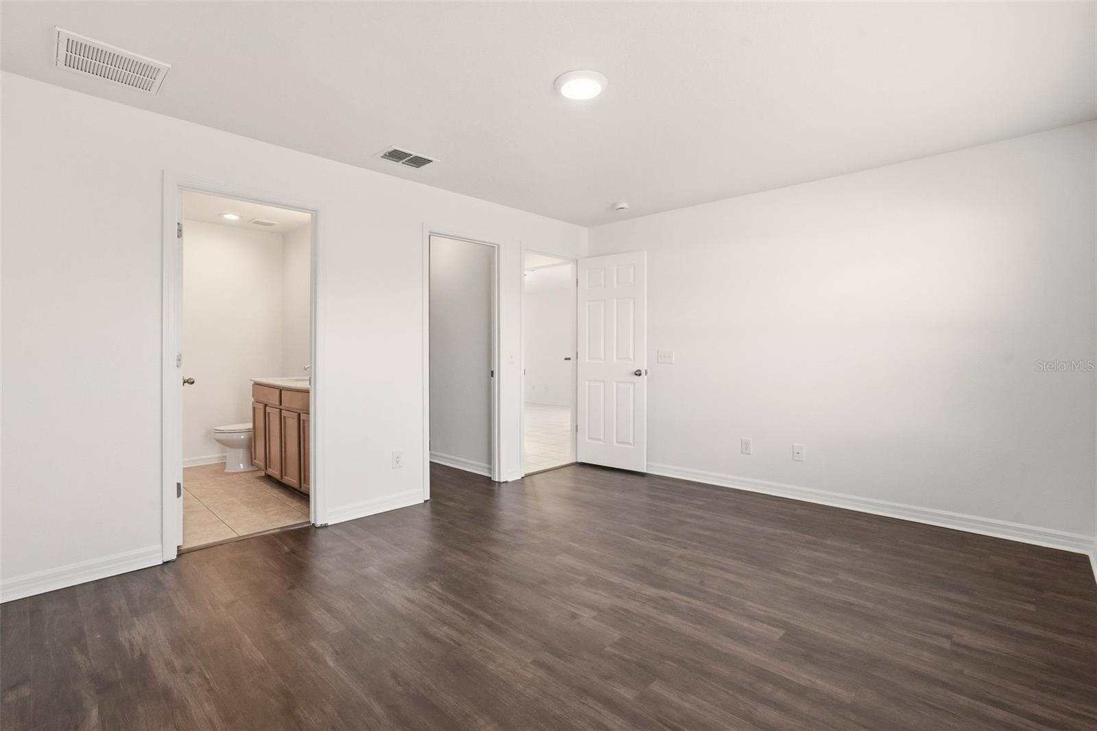 Image 17 of 30 For 5504 71st Street E