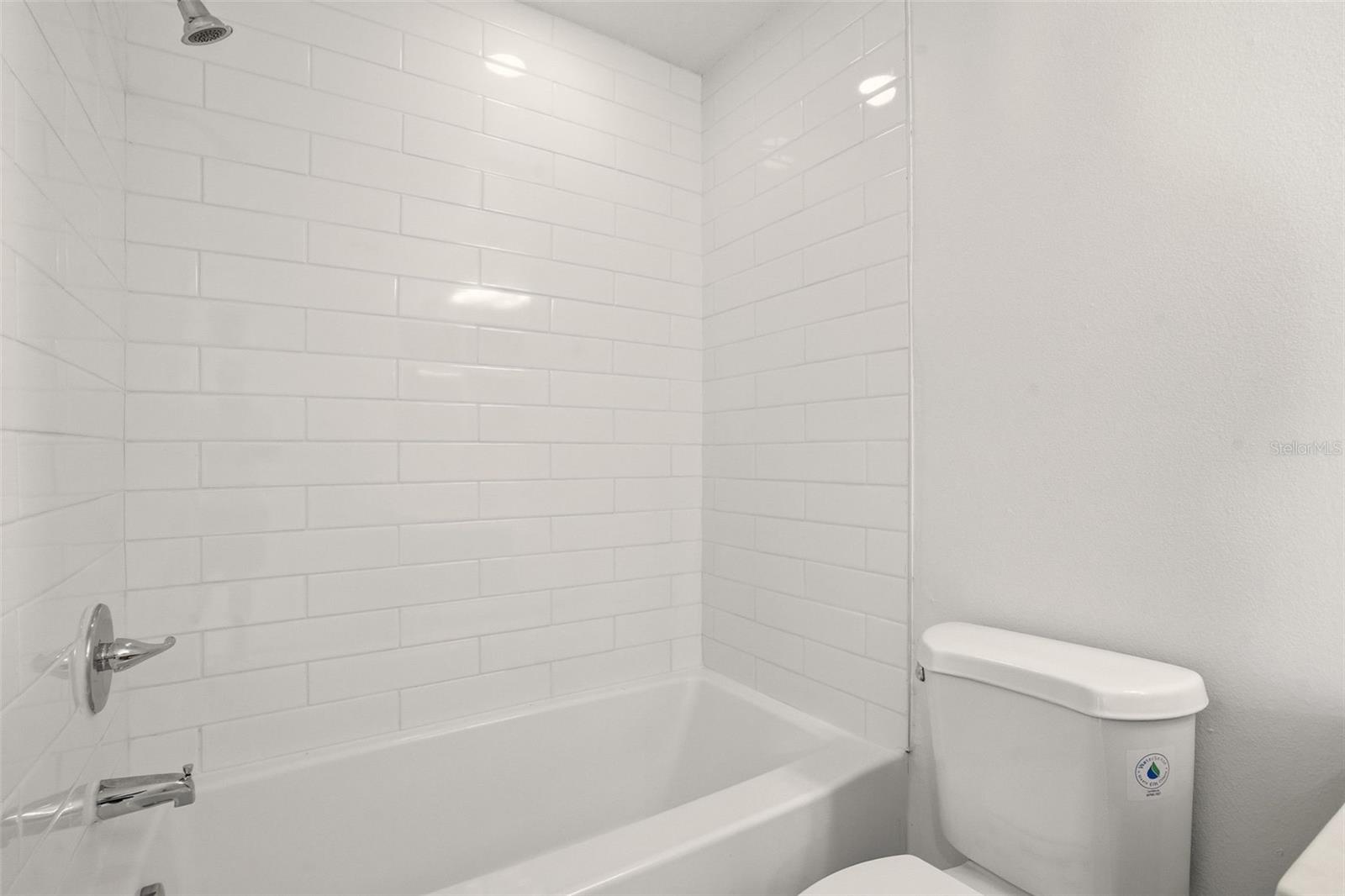 Image 21 of 30 For 5504 71st Street E