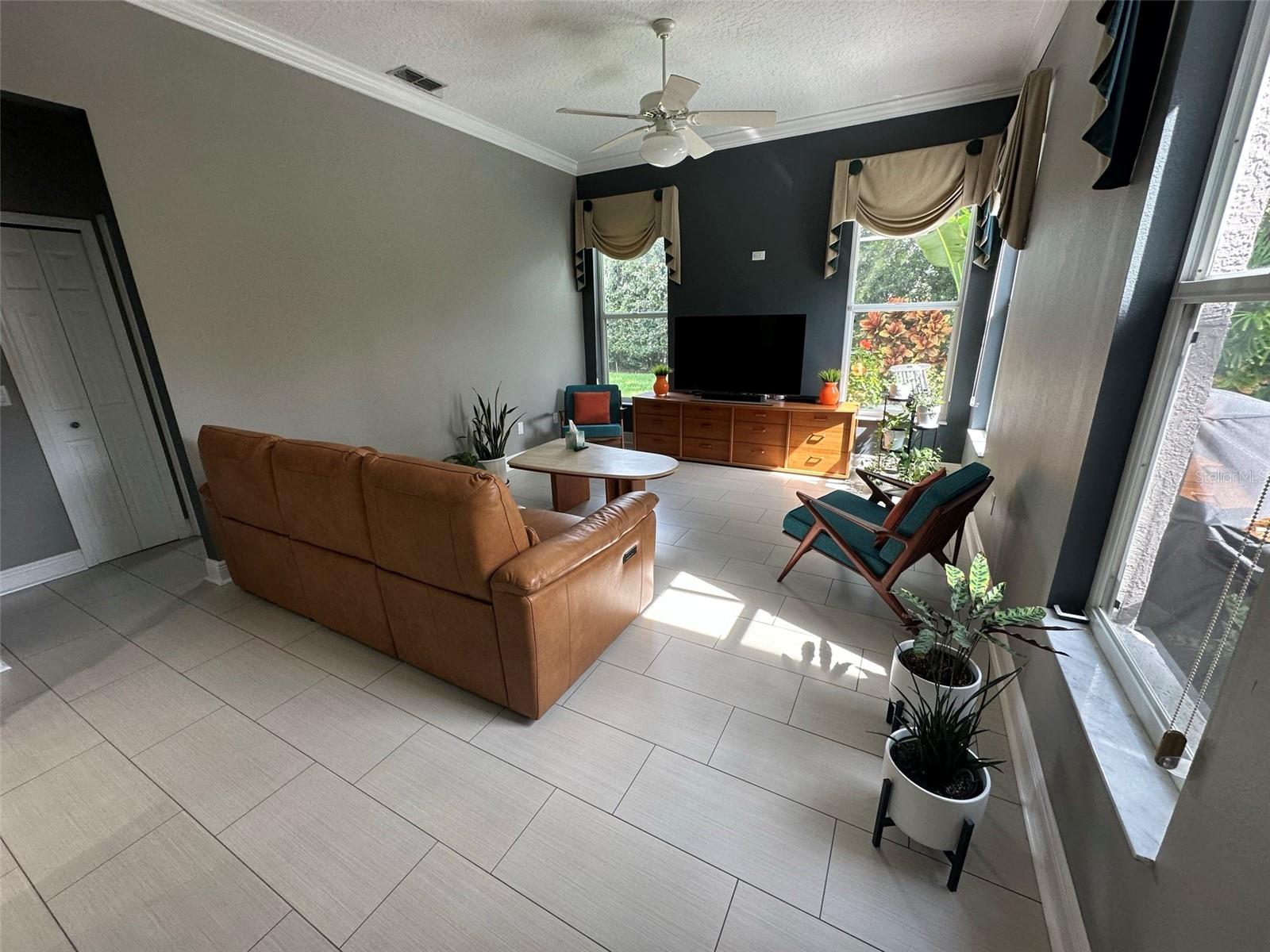 Image 9 of 26 For 1461 Chessington Circle