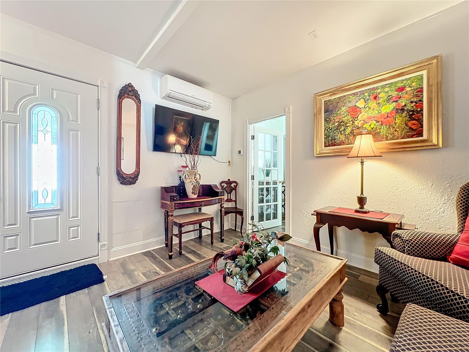 Image 38 of 57 For 2349 Lakeshore Drive