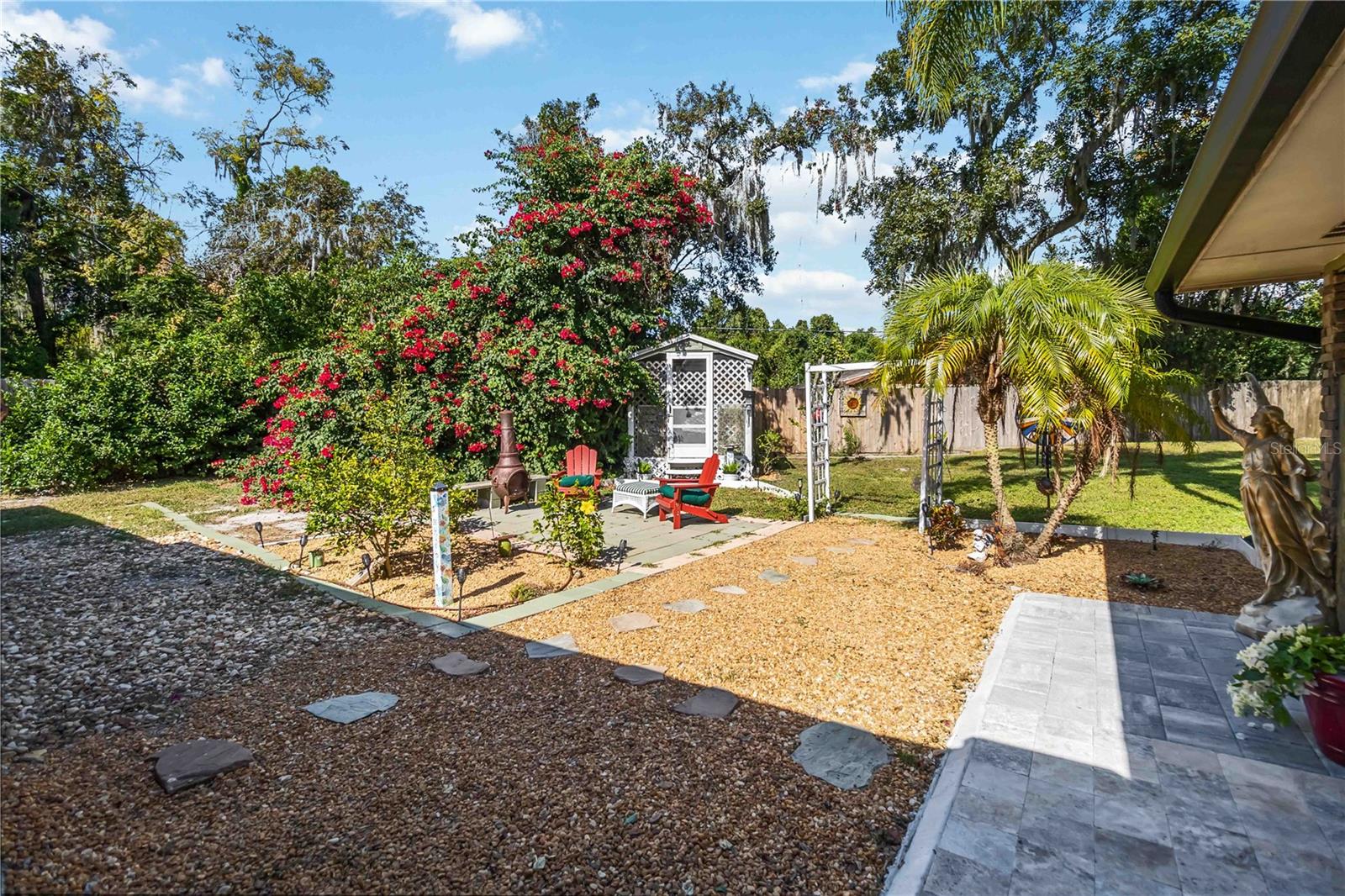 Image 44 of 57 For 2349 Lakeshore Drive