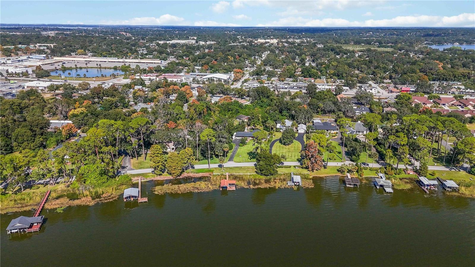 Image 47 of 57 For 2349 Lakeshore Drive