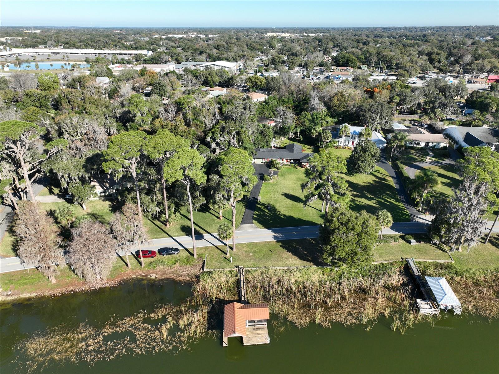 Image 48 of 57 For 2349 Lakeshore Drive