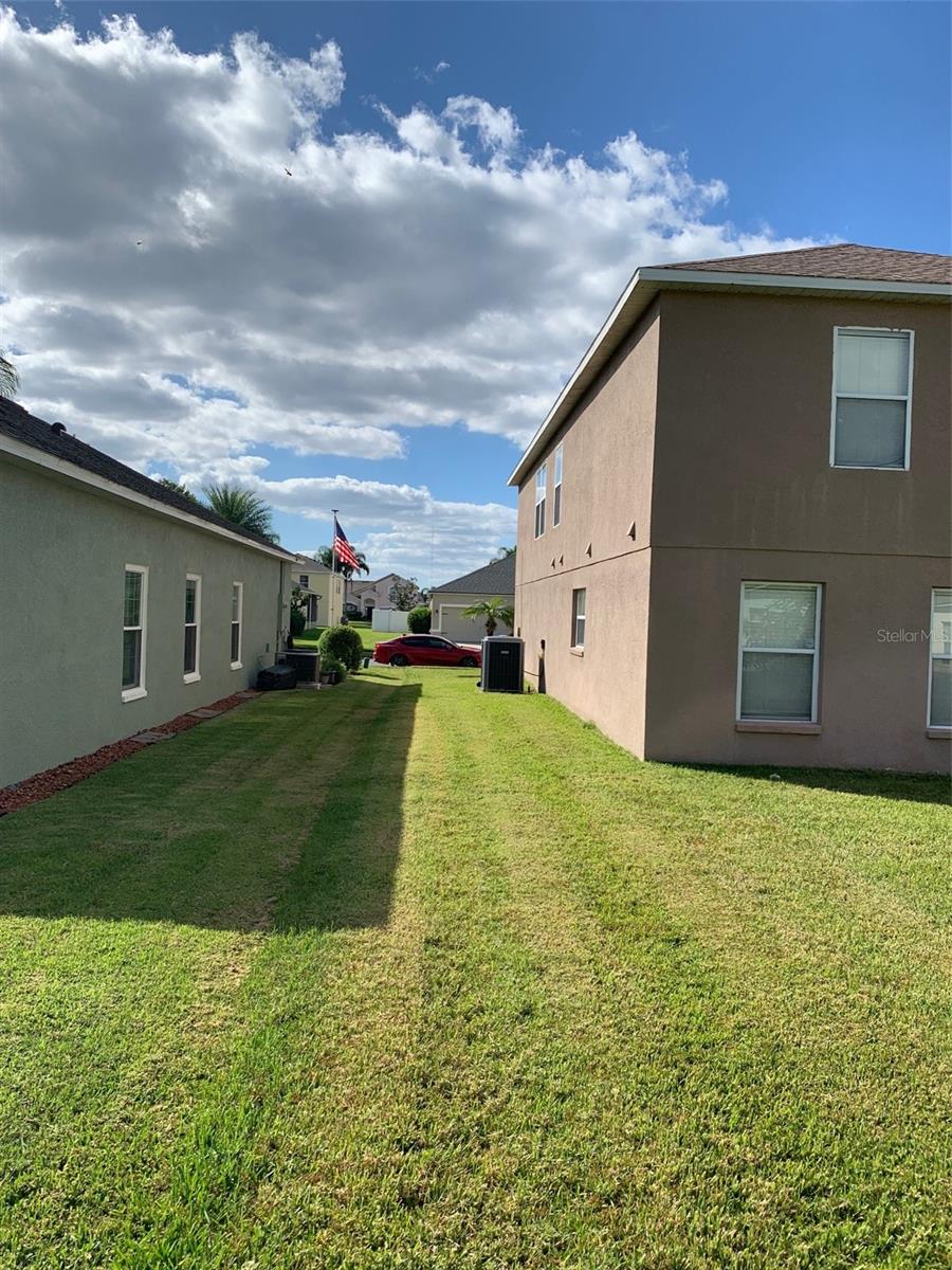 Image 12 of 55 For 457 Marathon Lane