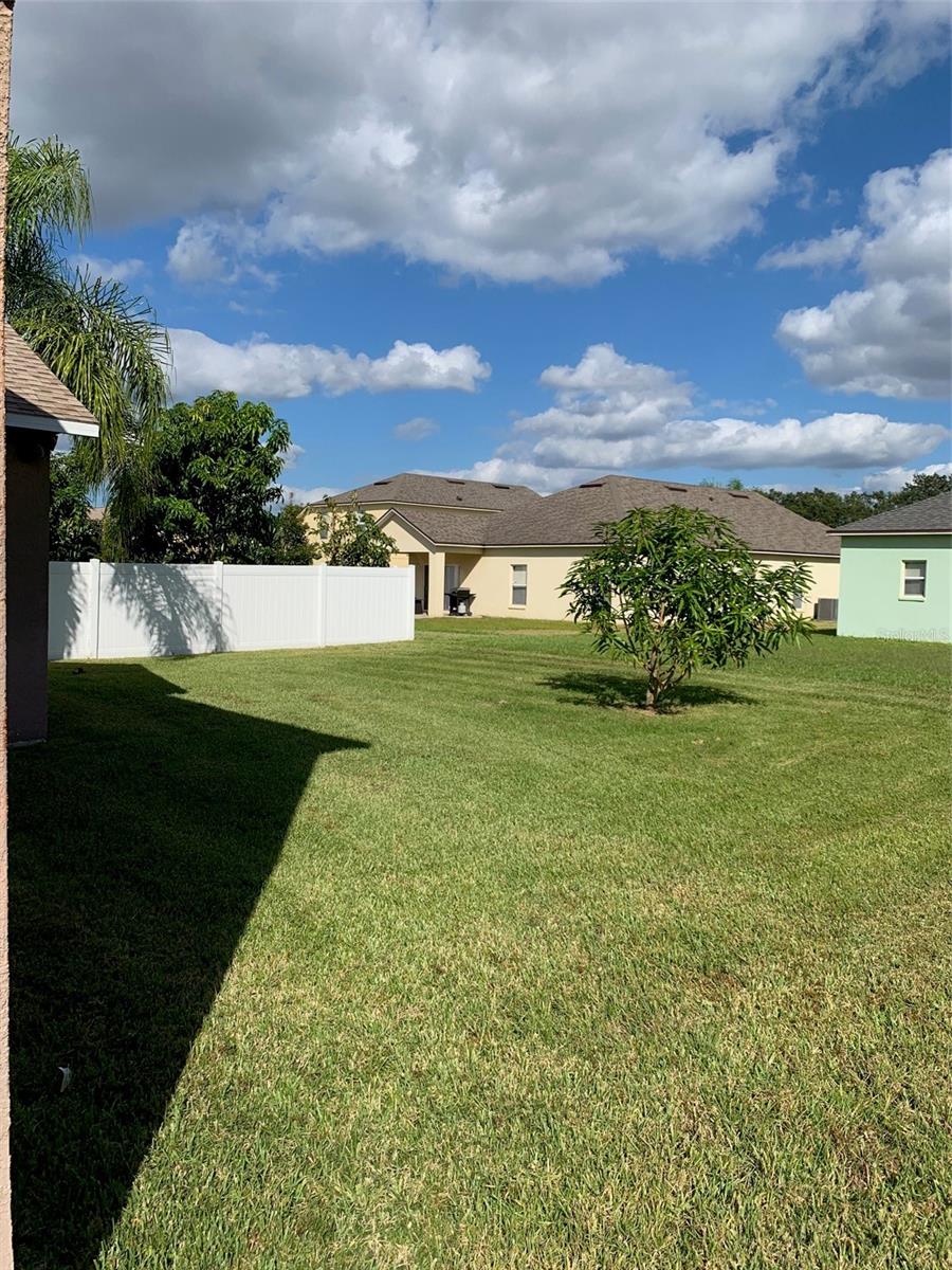 Image 13 of 55 For 457 Marathon Lane