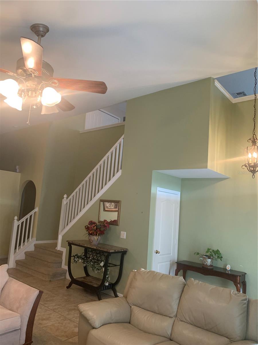 Image 28 of 55 For 457 Marathon Lane