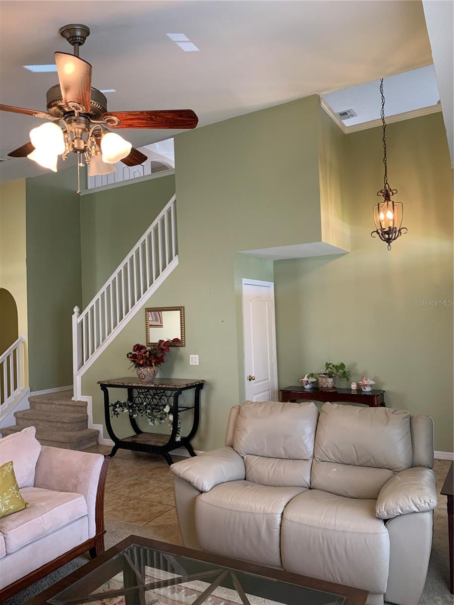 Image 30 of 55 For 457 Marathon Lane