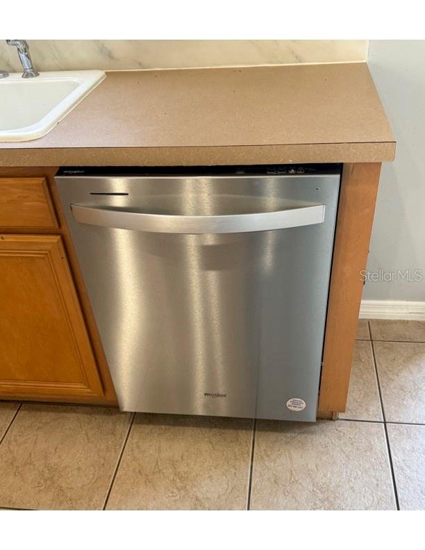 Image 20 of 21 For 5032 Adair Oak Drive