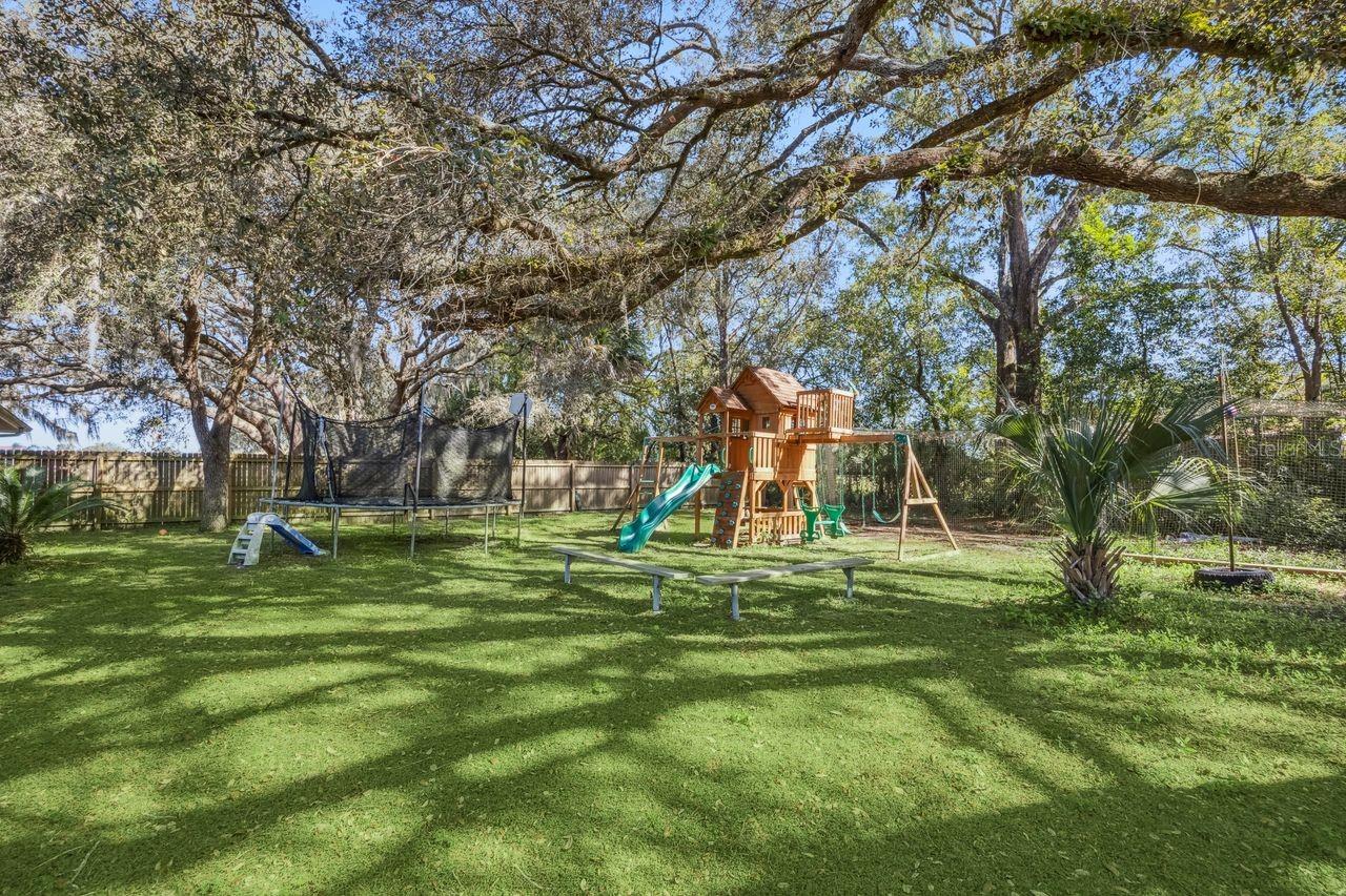 Image 40 of 52 For 23934 Wolf Branch Road