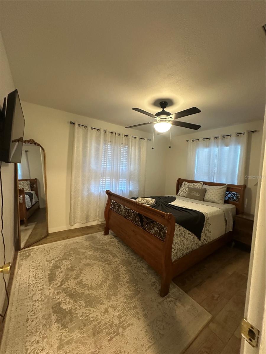 Image 14 of 17 For 1781 Sylvan Drive