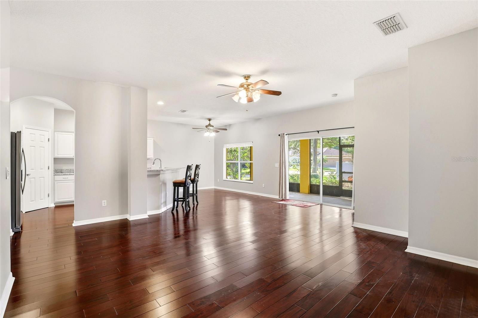 Image 9 of 34 For 220 Norris Place