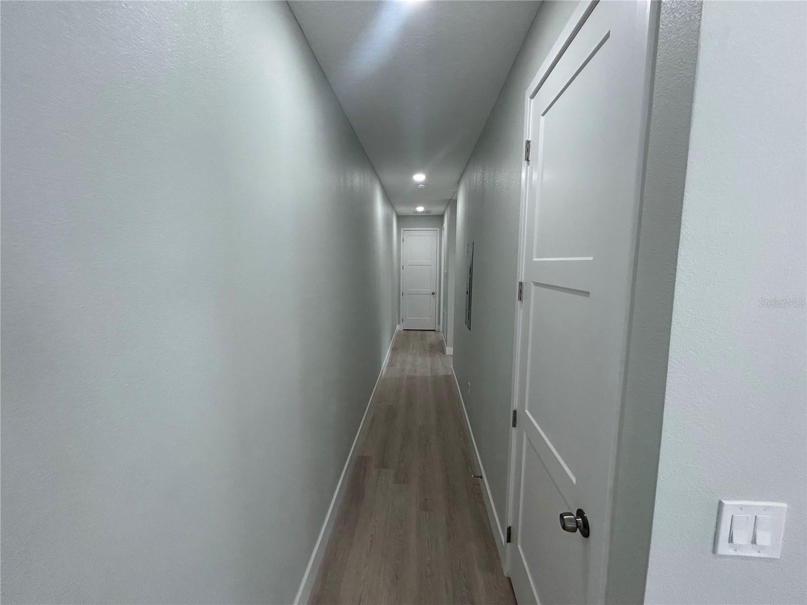 Image 6 of 13 For 424 Jessup Avenue