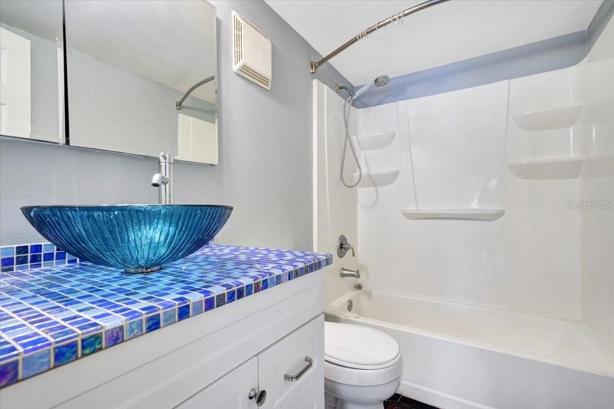 Image 8 of 13 For 3254 Semoran Boulevard 22