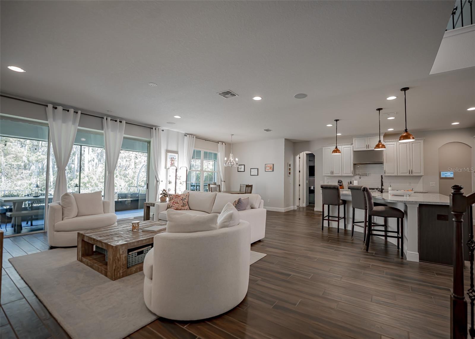 Image 11 of 84 For 14073 Jomatt Loop