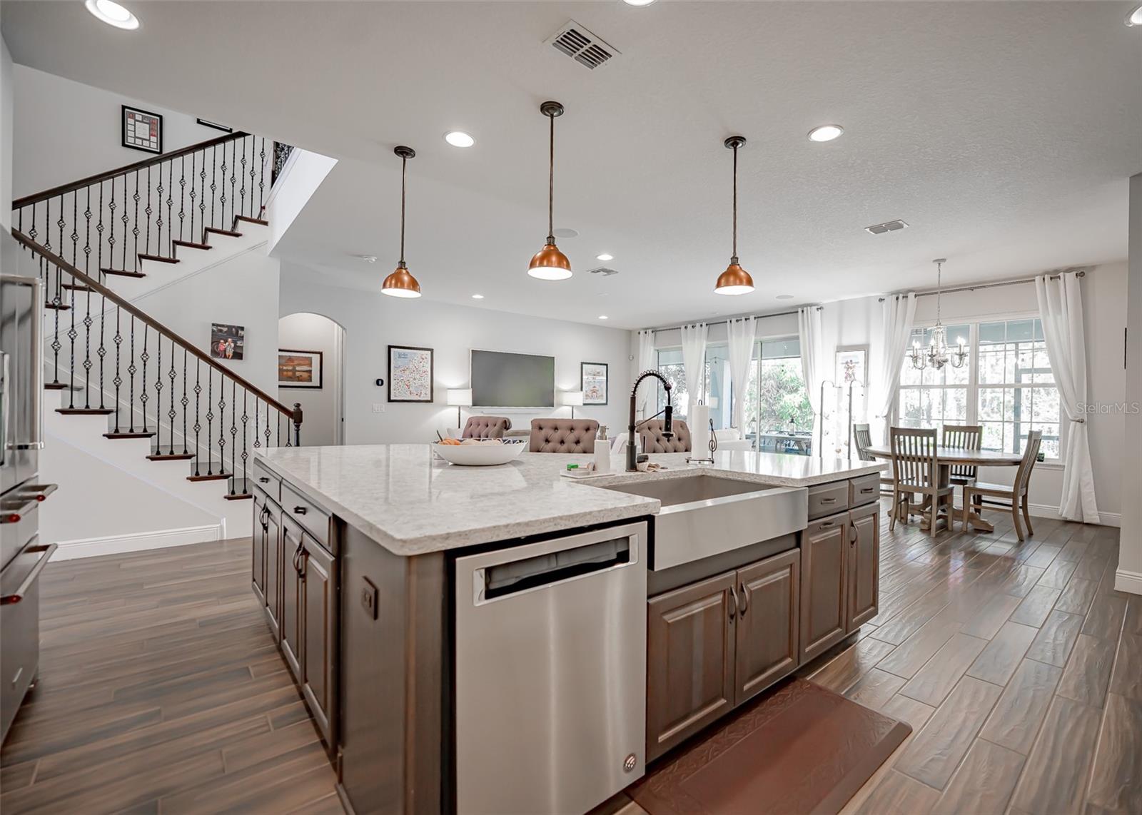 Image 20 of 84 For 14073 Jomatt Loop