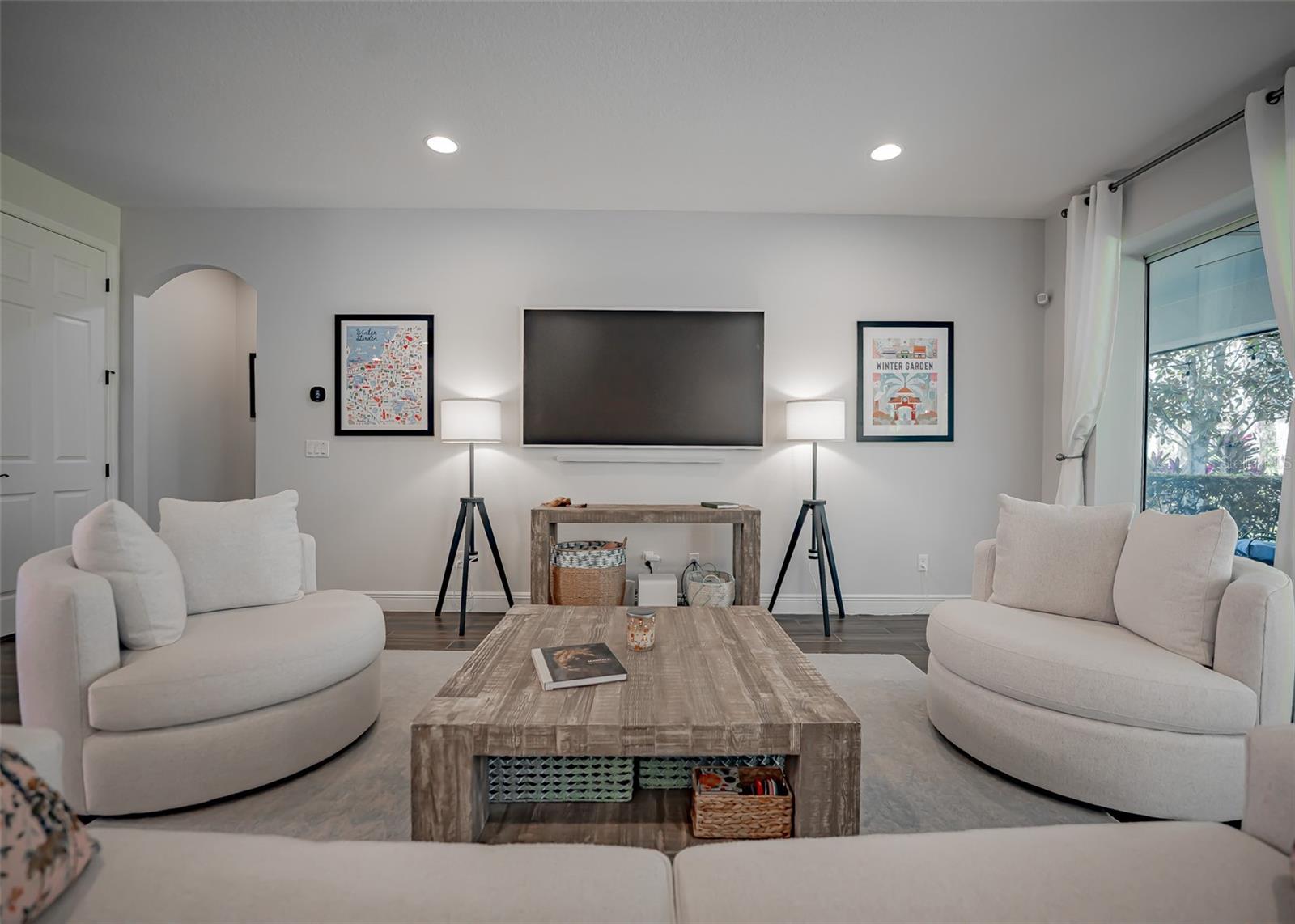 Image 24 of 84 For 14073 Jomatt Loop