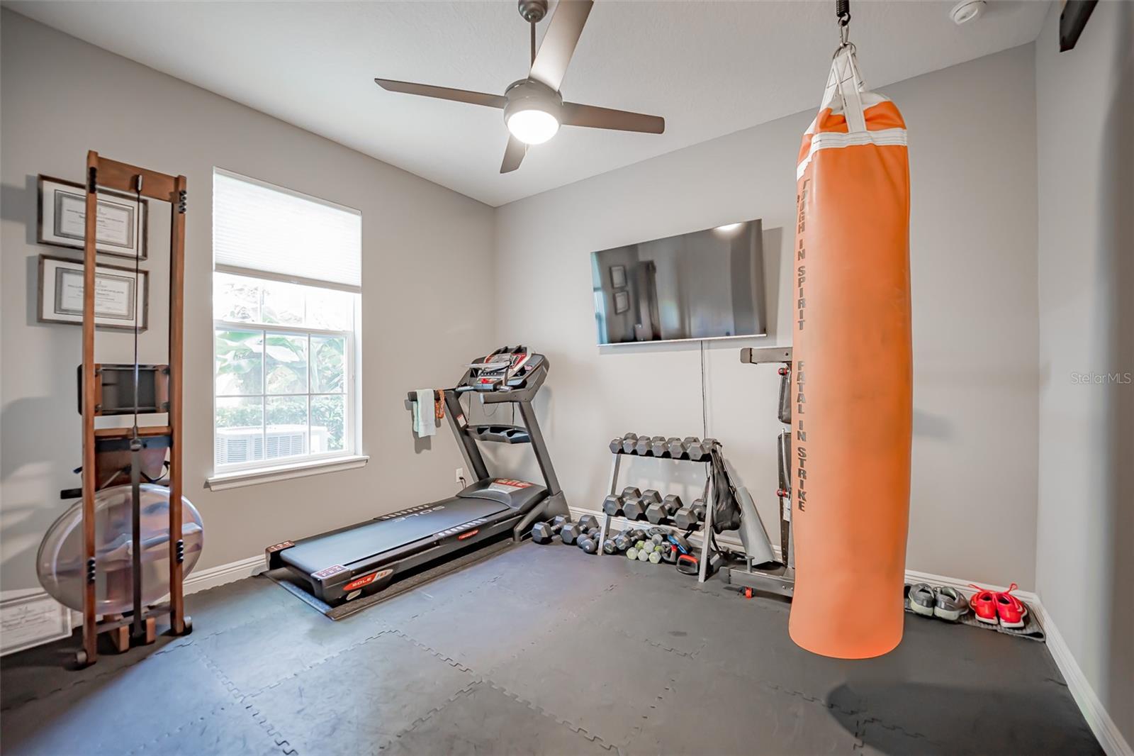 Image 25 of 84 For 14073 Jomatt Loop