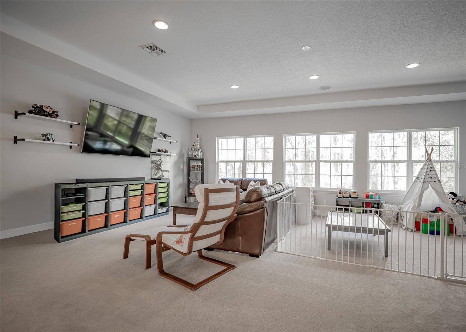 Image 42 of 84 For 14073 Jomatt Loop