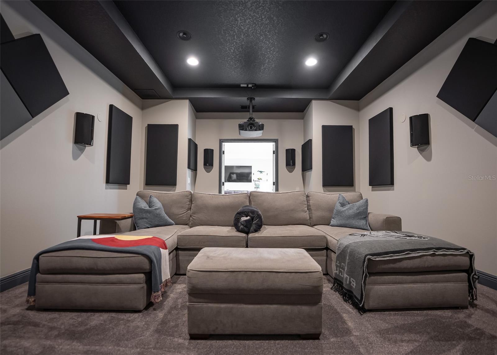 Image 50 of 84 For 14073 Jomatt Loop