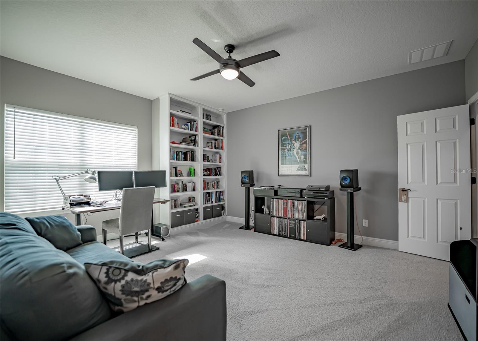 Image 54 of 84 For 14073 Jomatt Loop