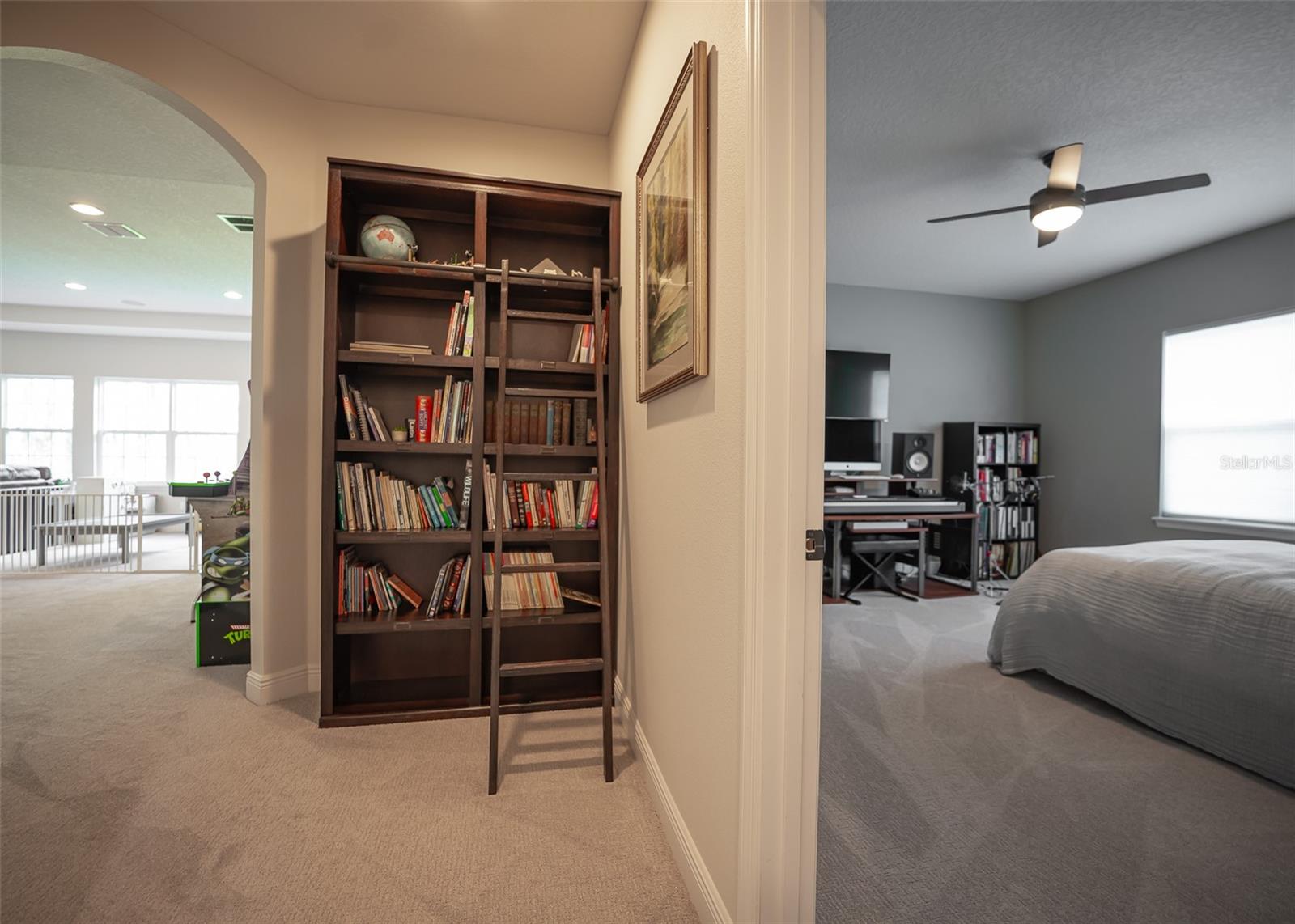 Image 63 of 84 For 14073 Jomatt Loop