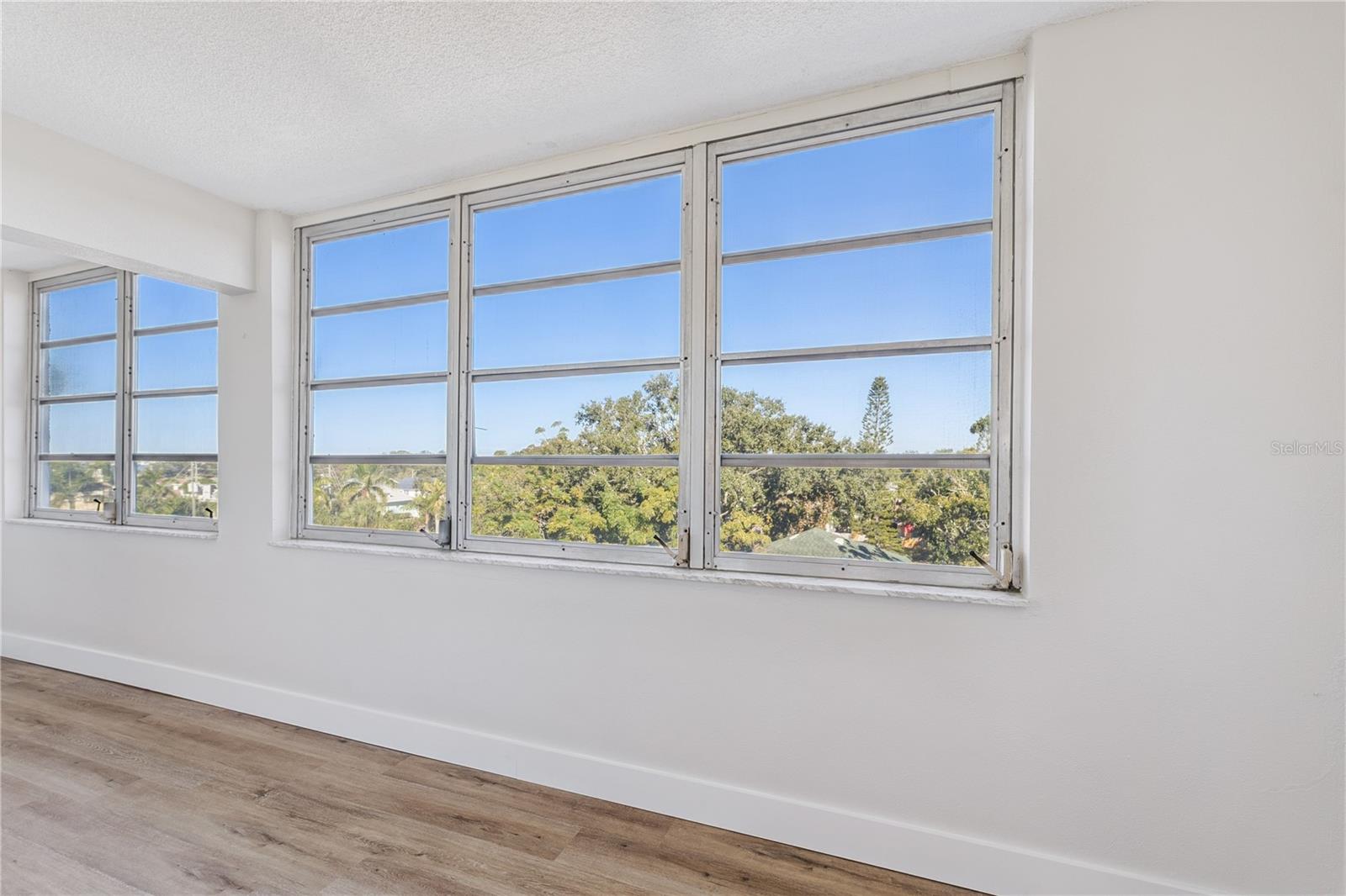 Image 21 of 34 For Address Not Provided