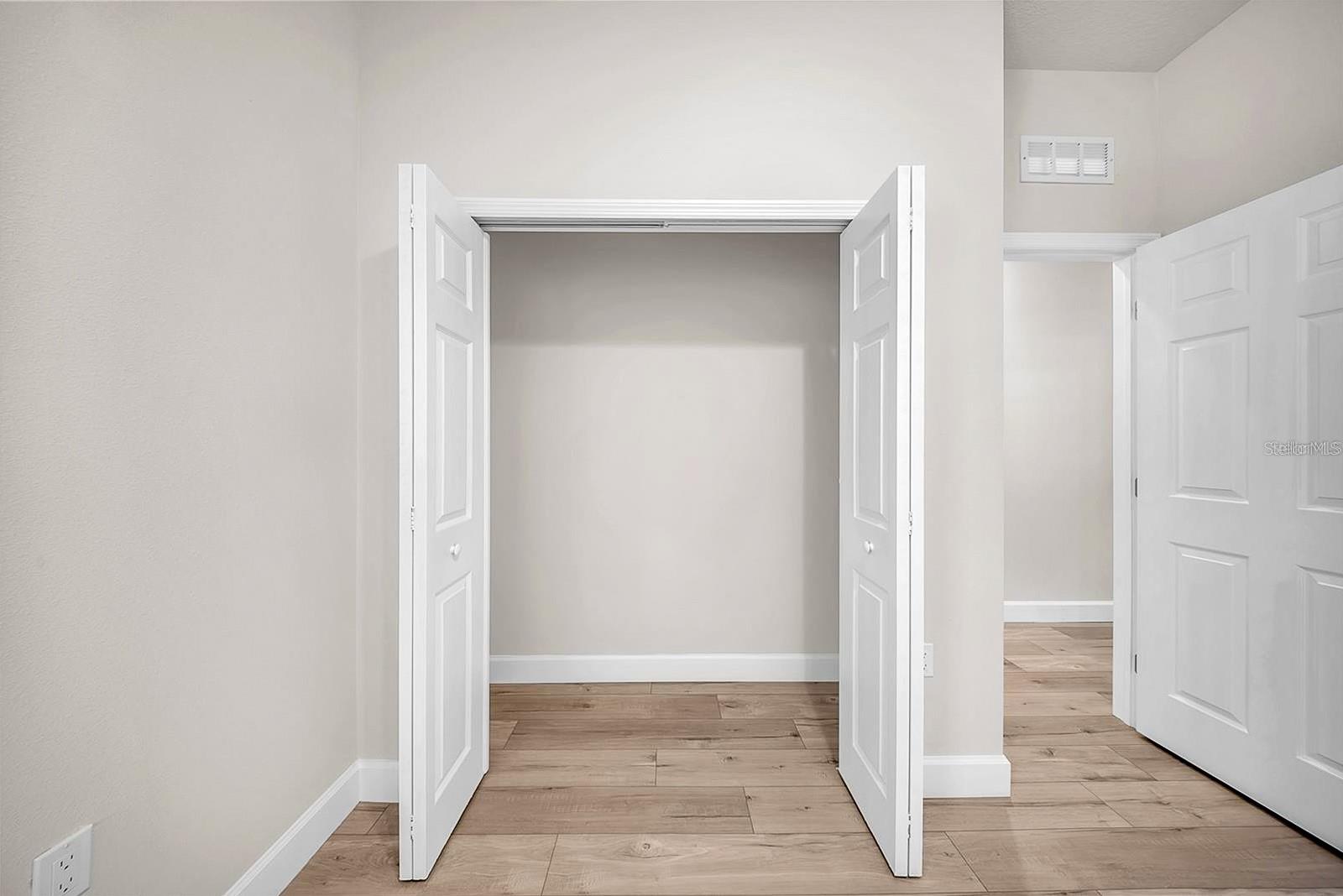 Image 18 of 80 For 15062 63rd Court Road