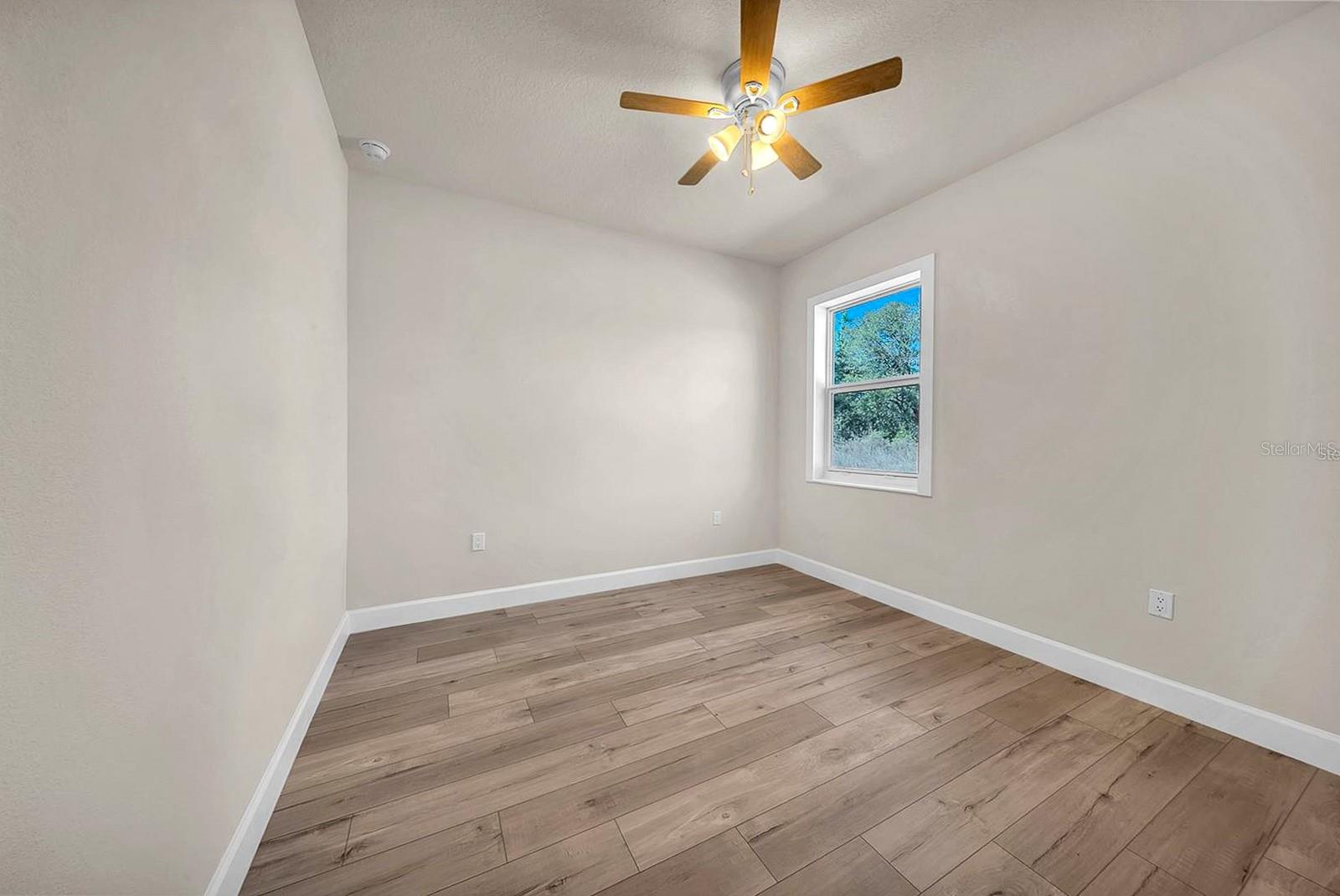 Image 22 of 80 For 15062 63rd Court Road