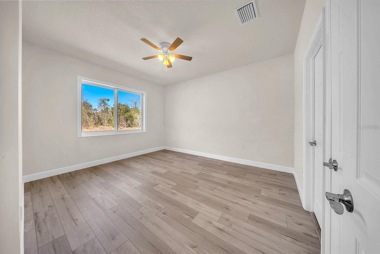 Image 28 of 80 For 15062 63rd Court Road