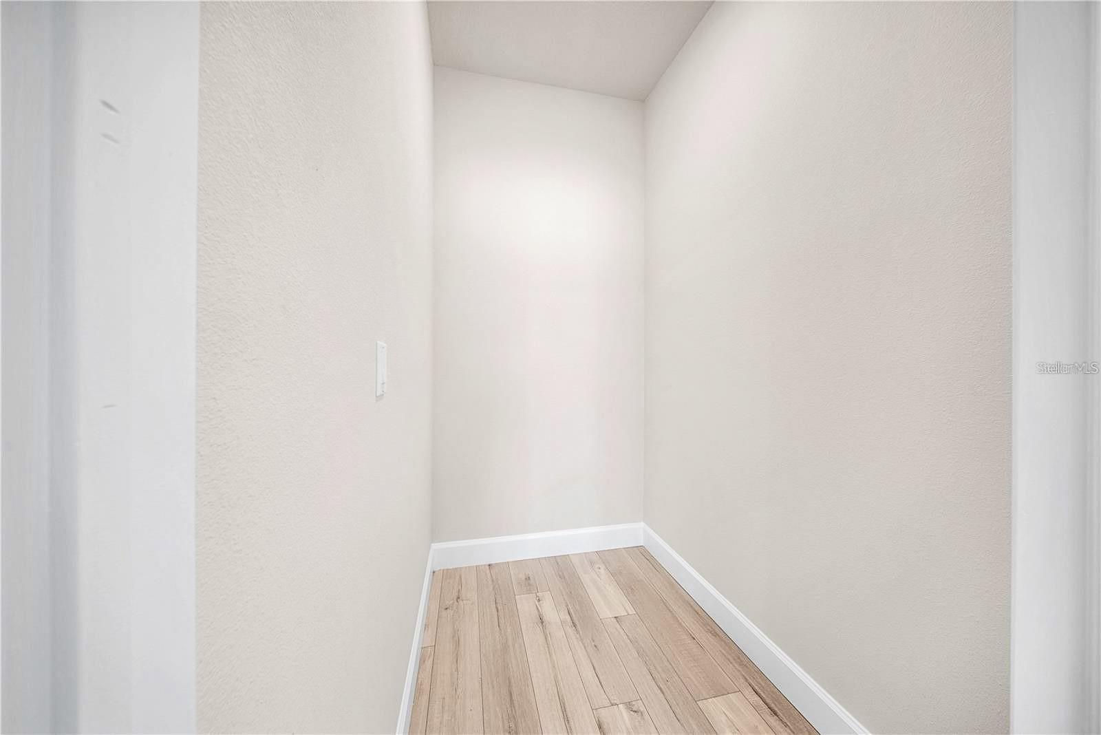 Image 33 of 80 For 15062 63rd Court Road