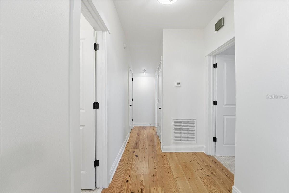 Image 33 of 71 For 1190 Sugar Belt Drive