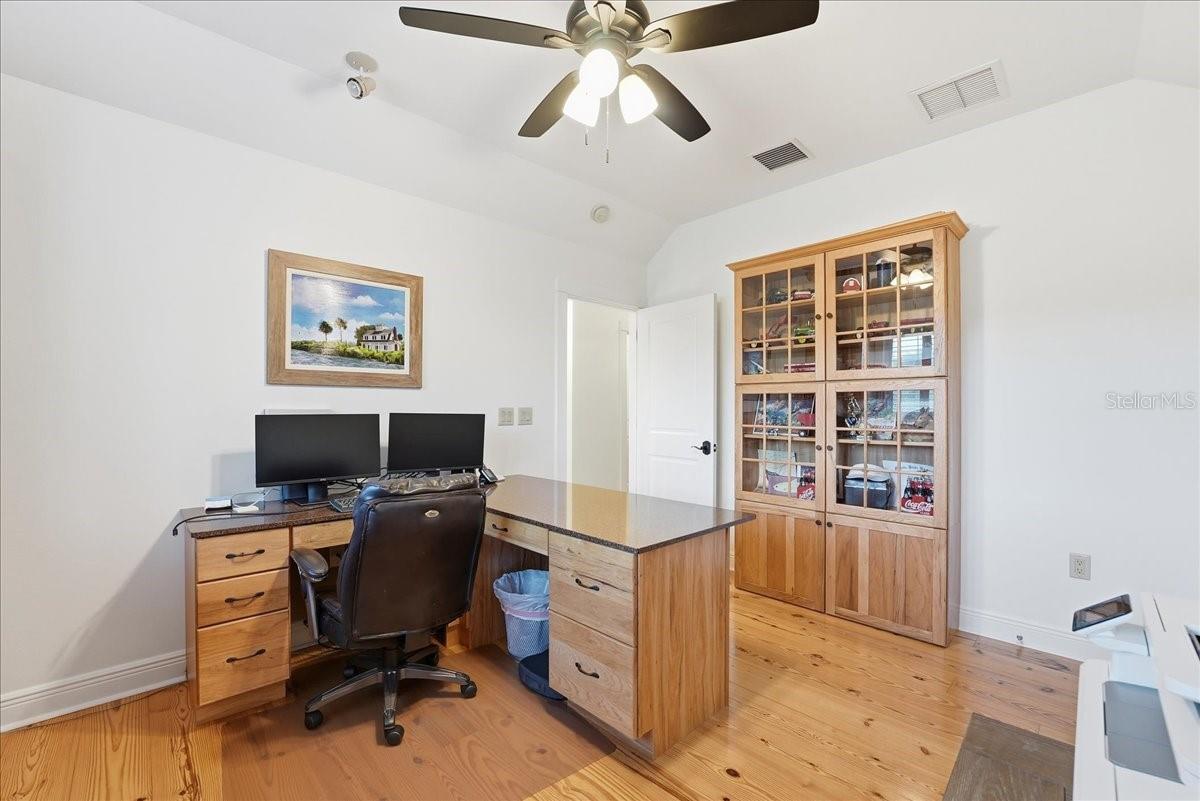 Image 35 of 71 For 1190 Sugar Belt Drive