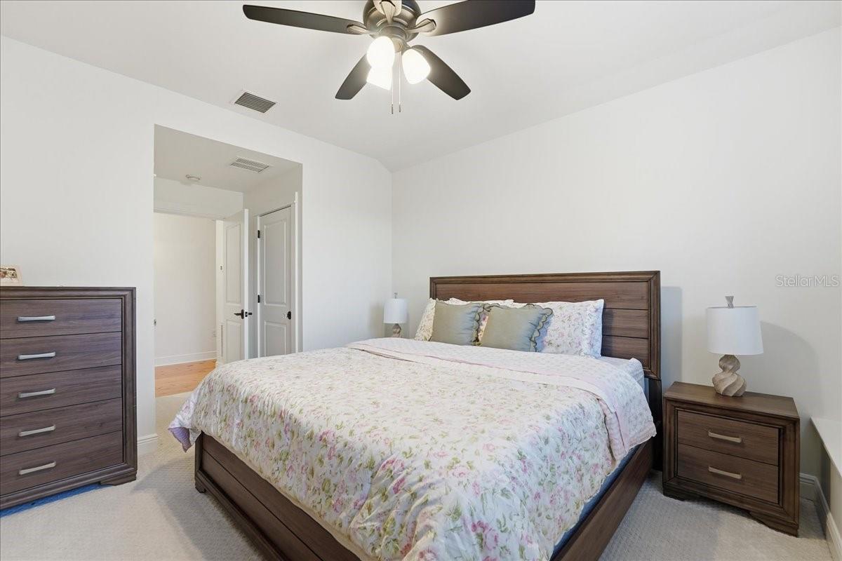 Image 40 of 71 For 1190 Sugar Belt Drive