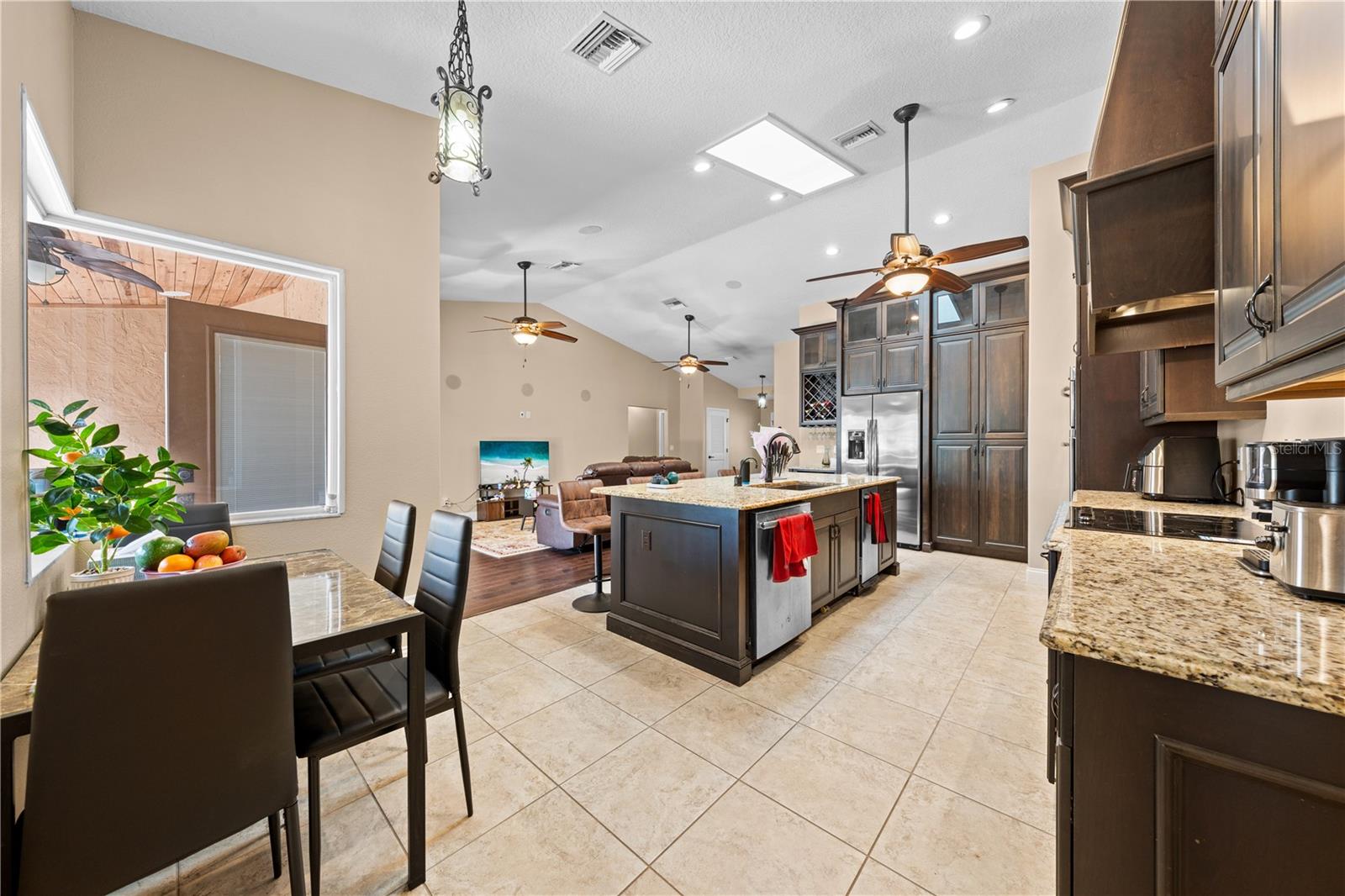 Image 23 of 76 For 860 Shore Drive