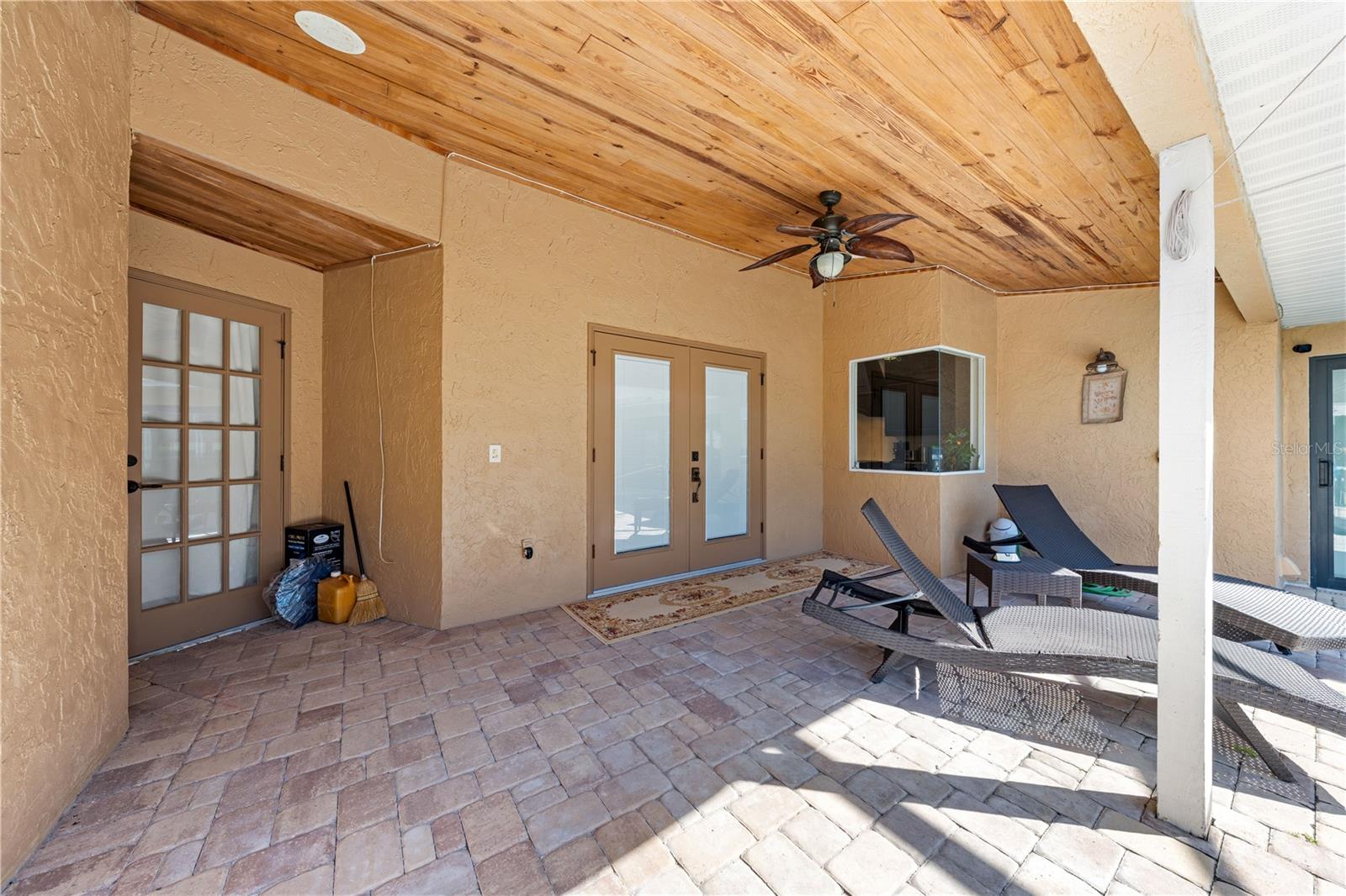 Image 50 of 76 For 860 Shore Drive