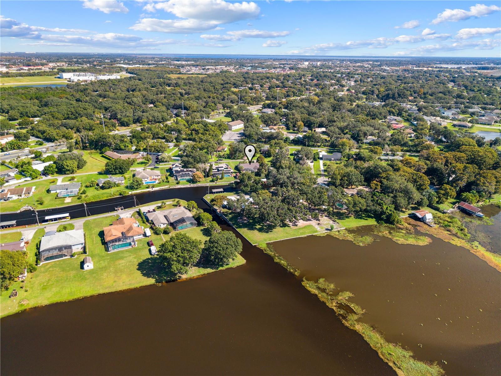 Image 63 of 76 For 860 Shore Drive