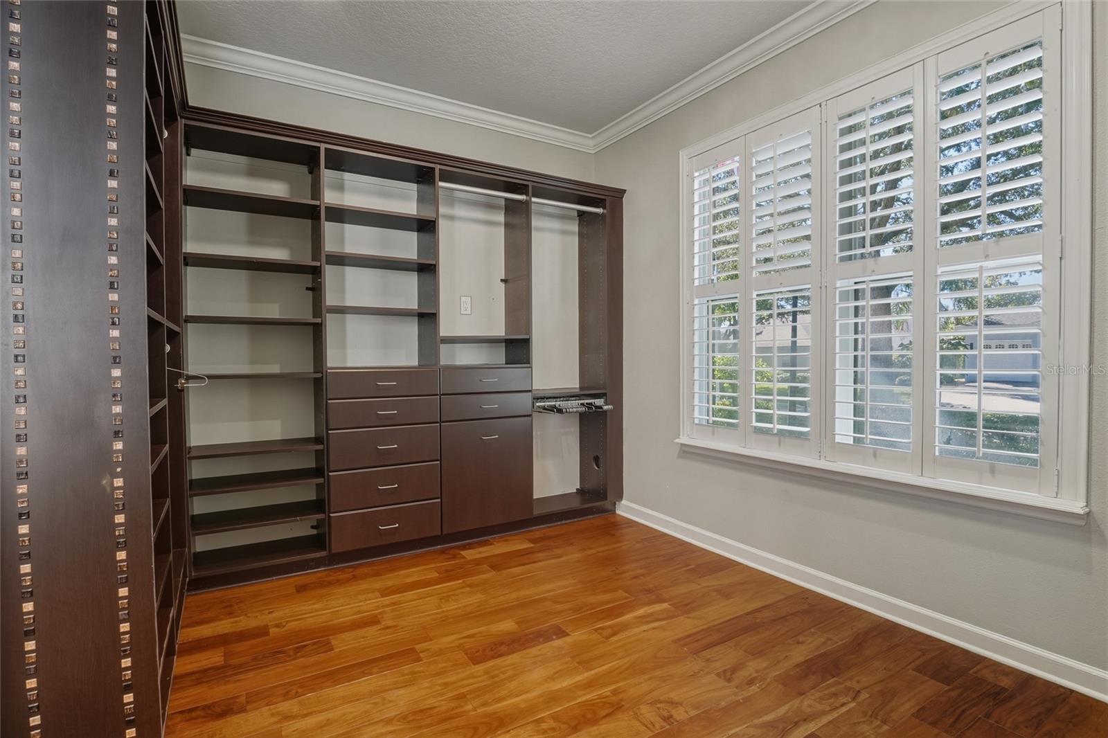 Image 16 of 36 For 2113 Stillington Street