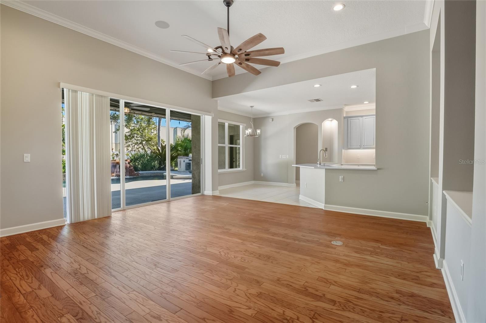 Image 7 of 36 For 2113 Stillington Street