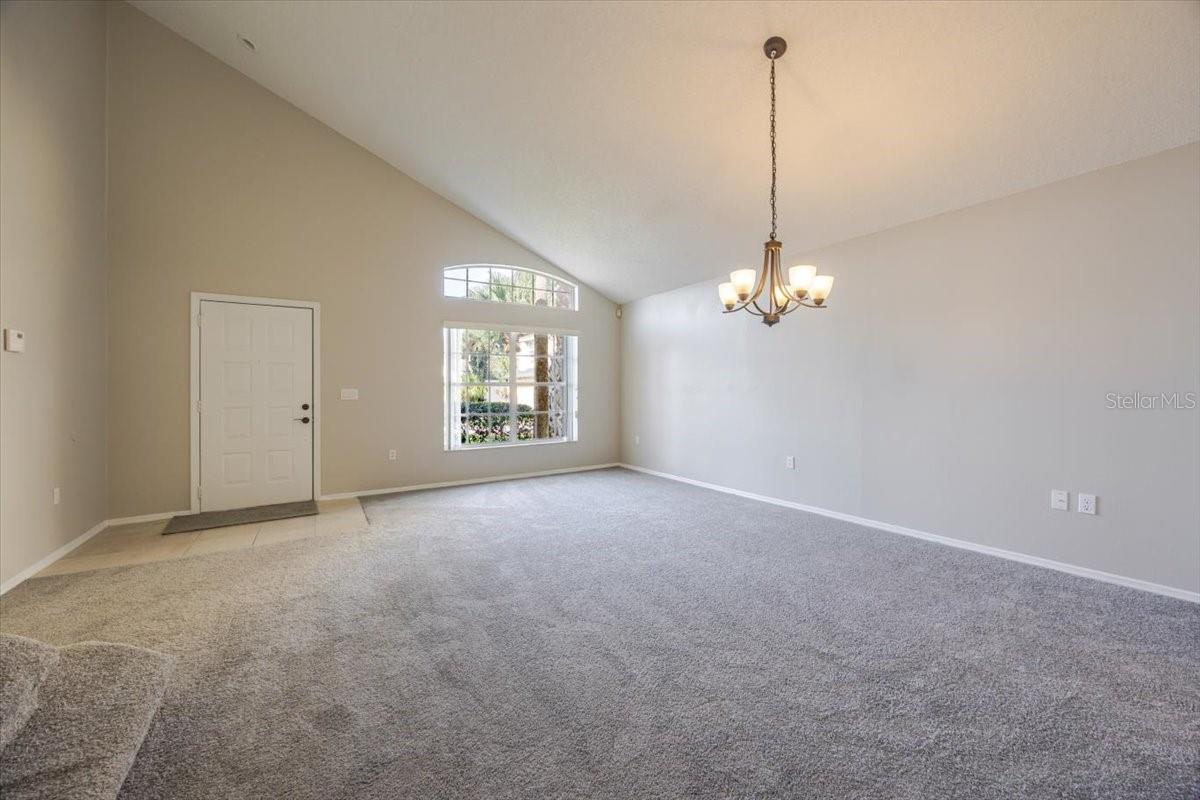 Image 4 of 32 For 14155 Ridge Creek Court