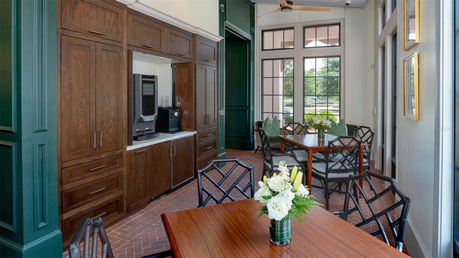 Image 8 of 20 For 1810 Wharfside Lane 202