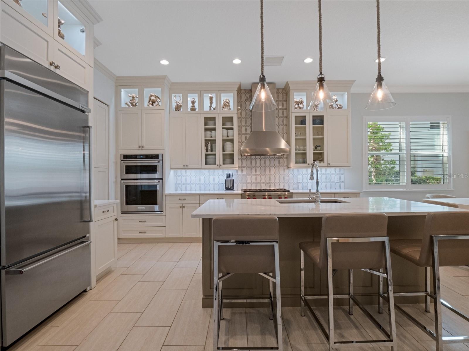 Image 12 of 66 For 10110 Royal Island Court