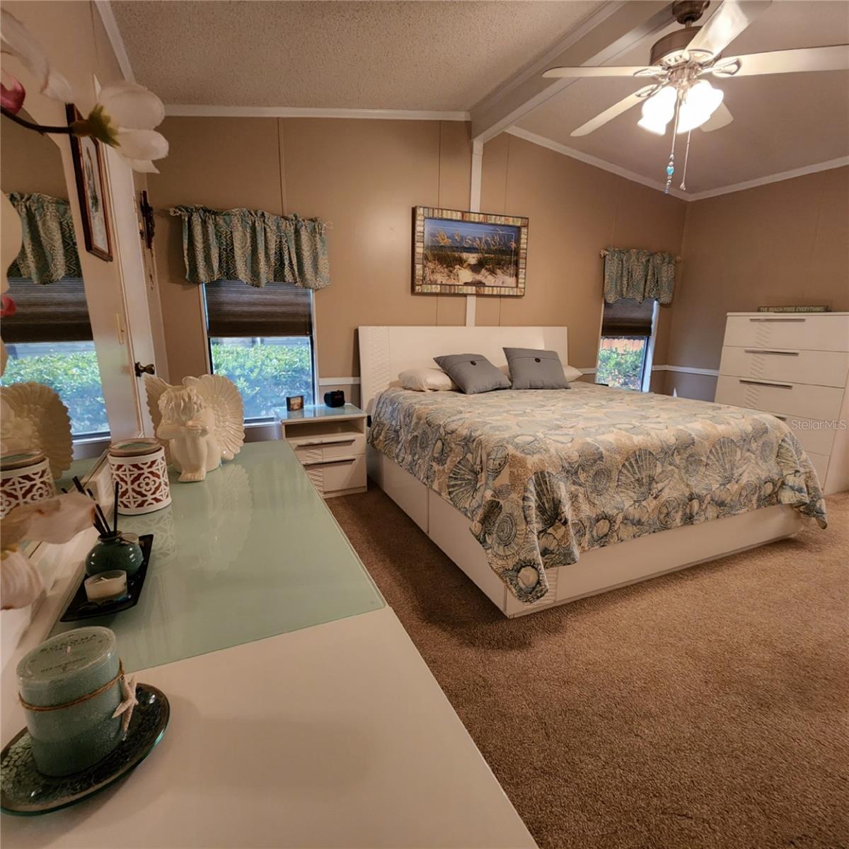 Image 9 of 94 For 38550 Ilex Trail