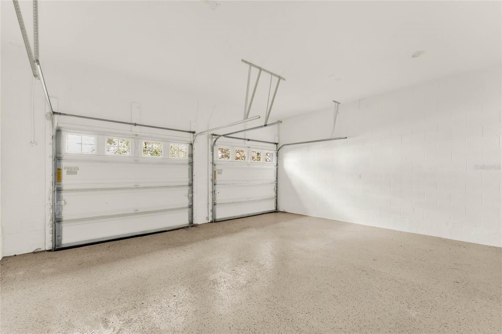 Image 25 of 31 For 18031 Millhouse Way