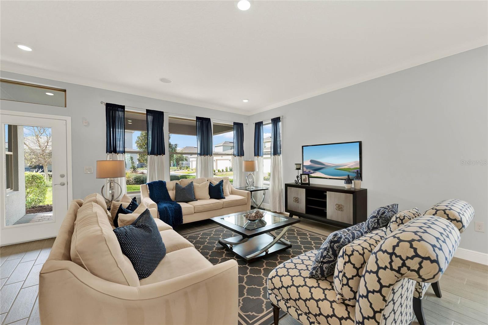 Image 7 of 31 For 18031 Millhouse Way